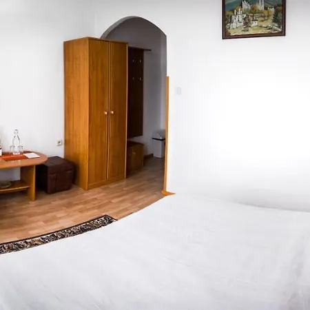 Guest house Marco Polo Vrutky