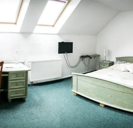 Marco Polo Pensjonat Vrútky